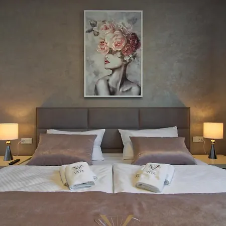 Vita, Luxury Apartment