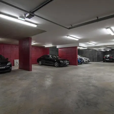 Vita, Luxury Apartment